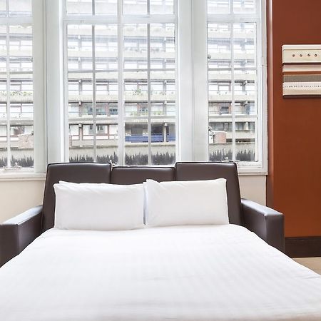 Club Living - Barbican Apartments Londra Esterno foto