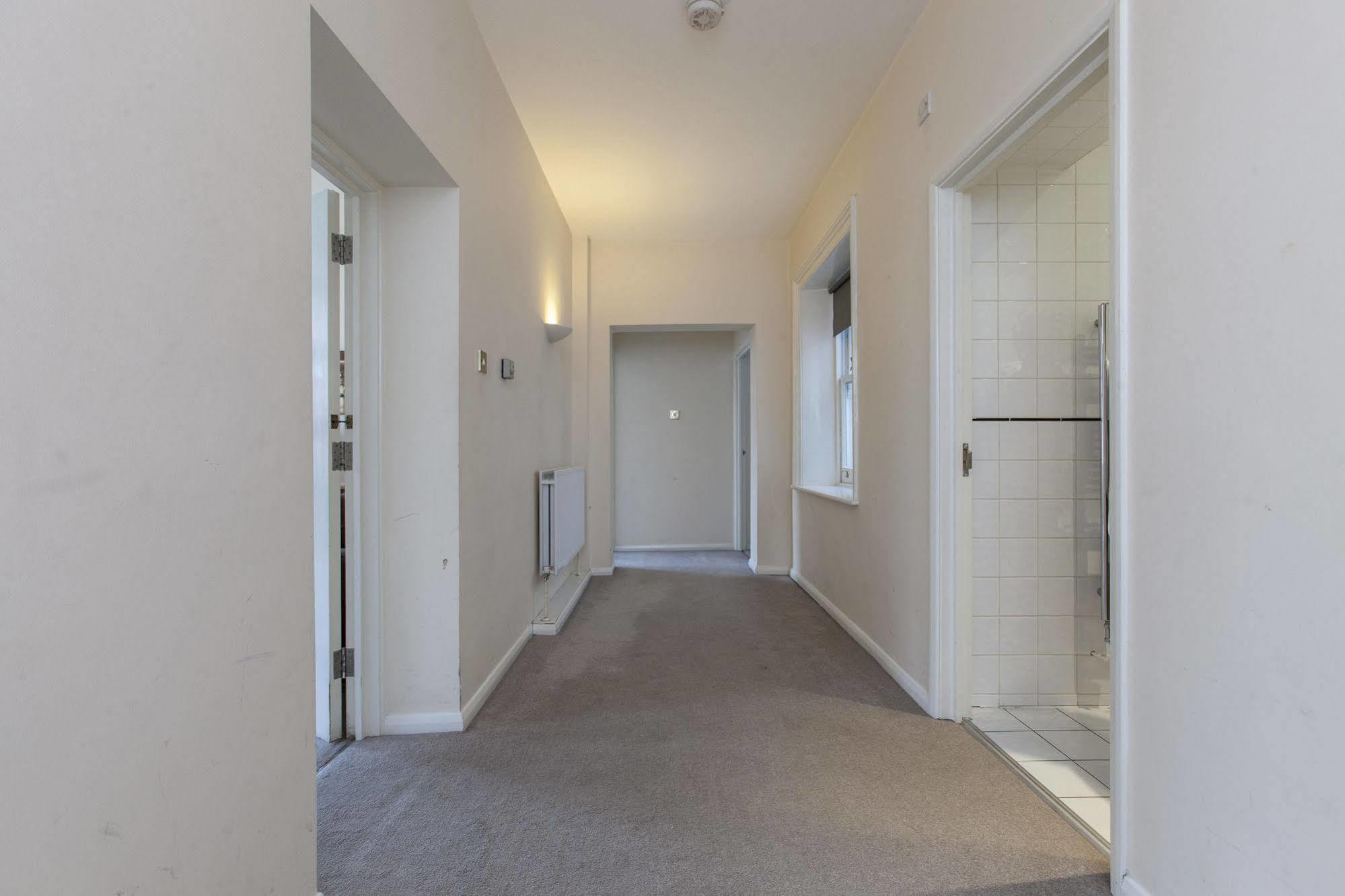 Club Living - Barbican Apartments Londra Esterno foto
