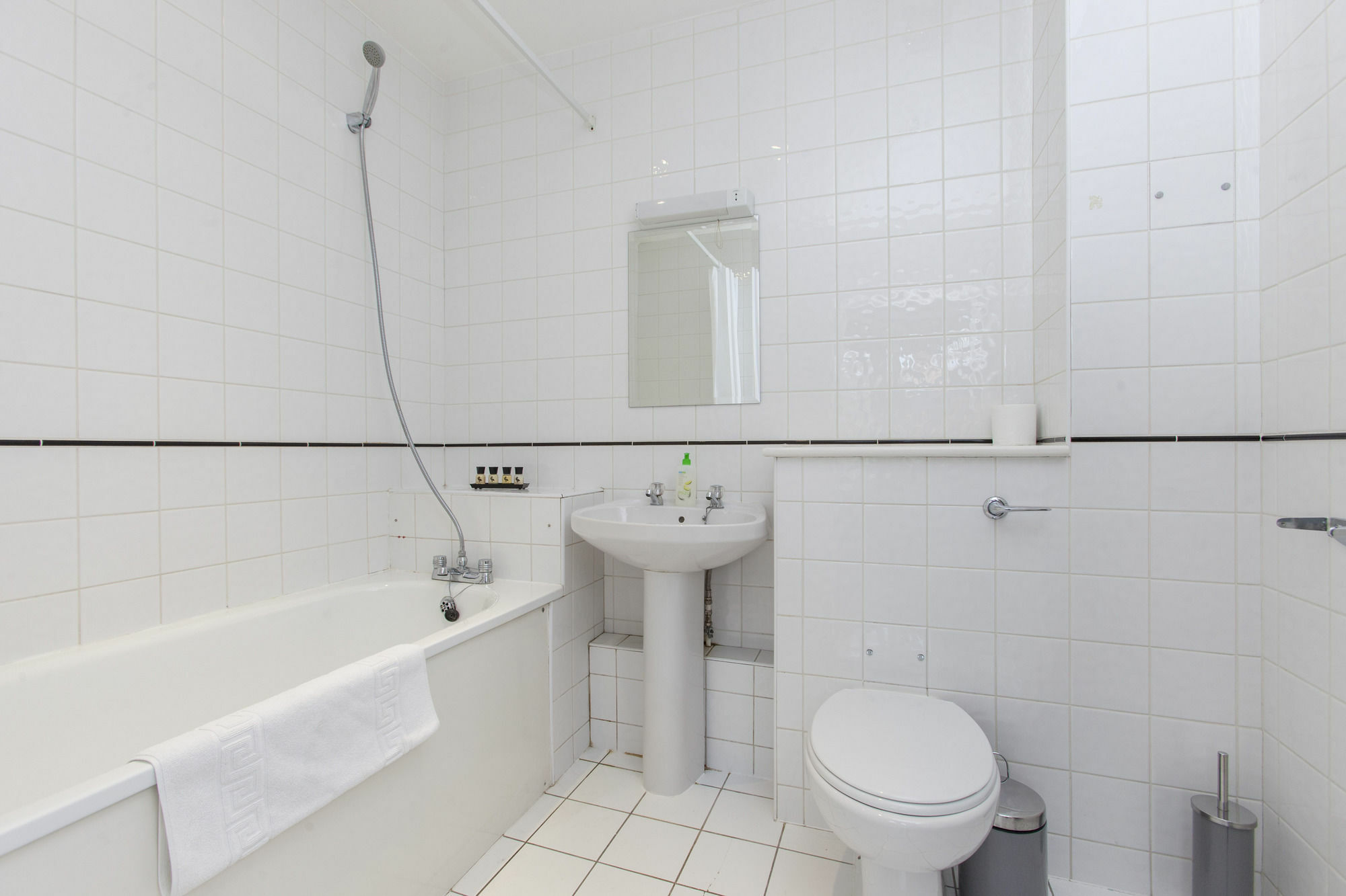 Club Living - Barbican Apartments Londra Esterno foto